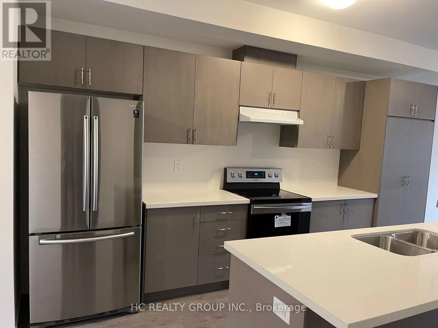 12 TERRACE BAY LANE, Richmond Hill, Ontario