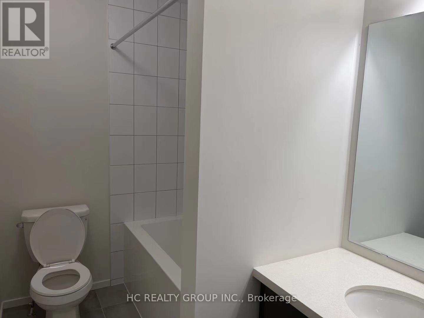 12 Terrace Bay Lane, Richmond Hill, Ontario  L4C 5S6 - Photo 5 - N13125242