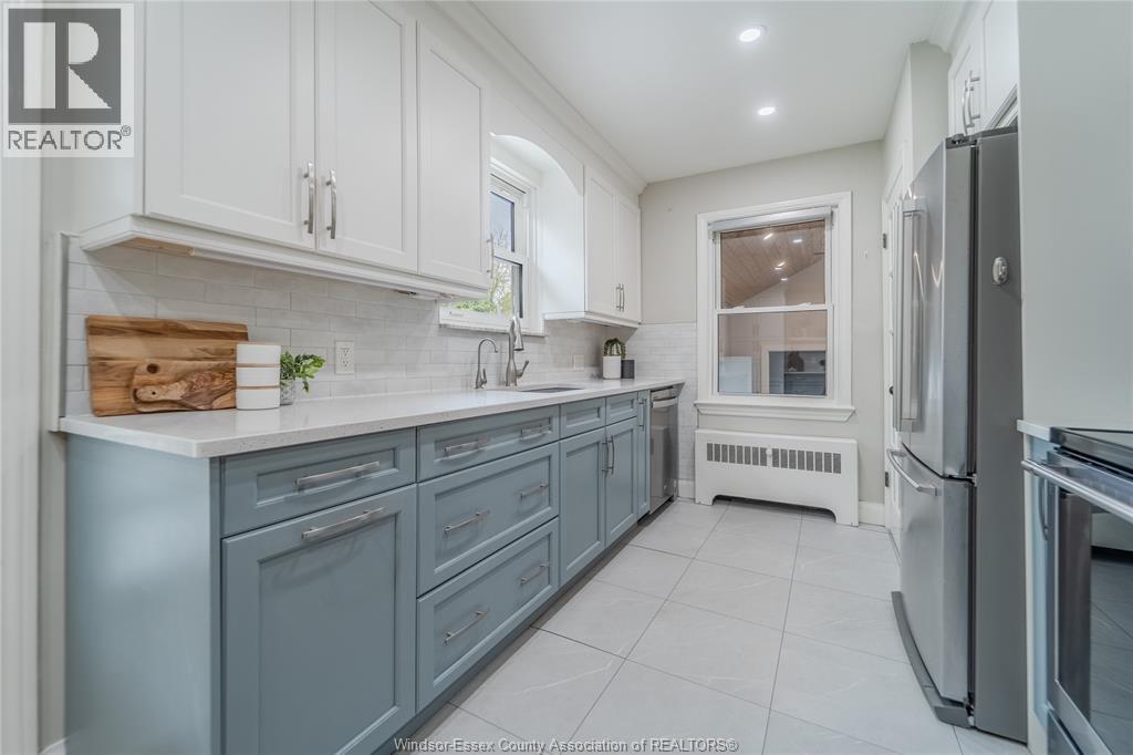 2458 Buckingham Drive, Windsor, Ontario  N8T 2B5 - Photo 7 - 26010892
