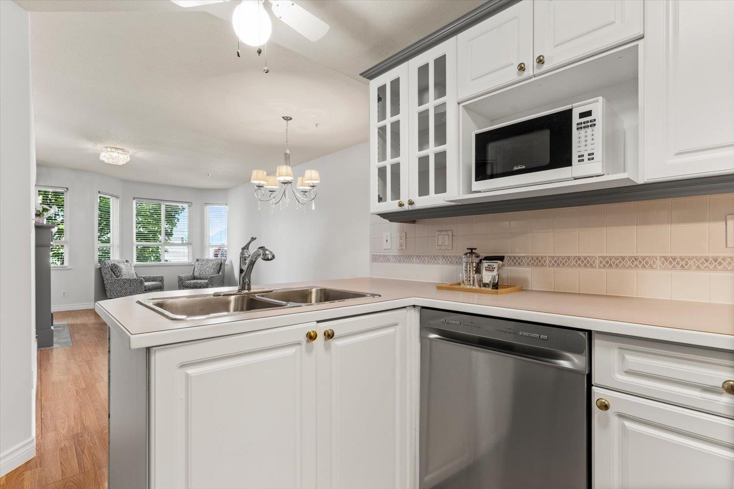 1201 8485 Young Road, Chilliwack Proper South, Chilliwack, British Columbia  V2P 7Y7 - Photo 6 - R3122777