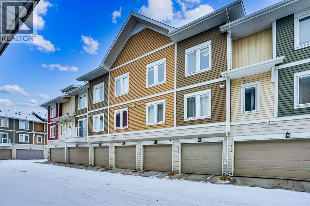 713 Auburn Bay Square SE, Calgary, Alberta  T3M 0Y7 - Photo 25 - A2286622