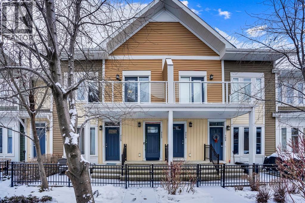713 Auburn Bay Square SE, Calgary, Alberta  T3M 0Y7 - Photo 1 - A2286622