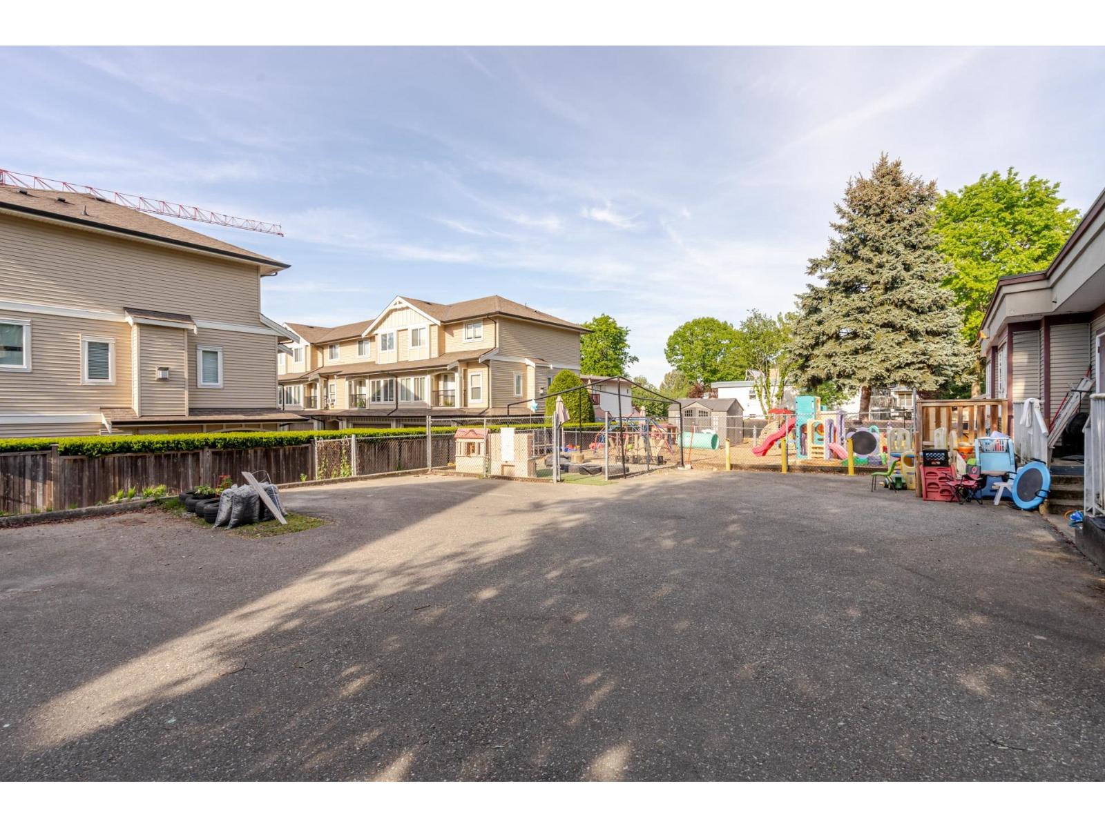 27233 29a Avenue, Langley, British Columbia V4W 3J7 - Photo 25 - C8078748