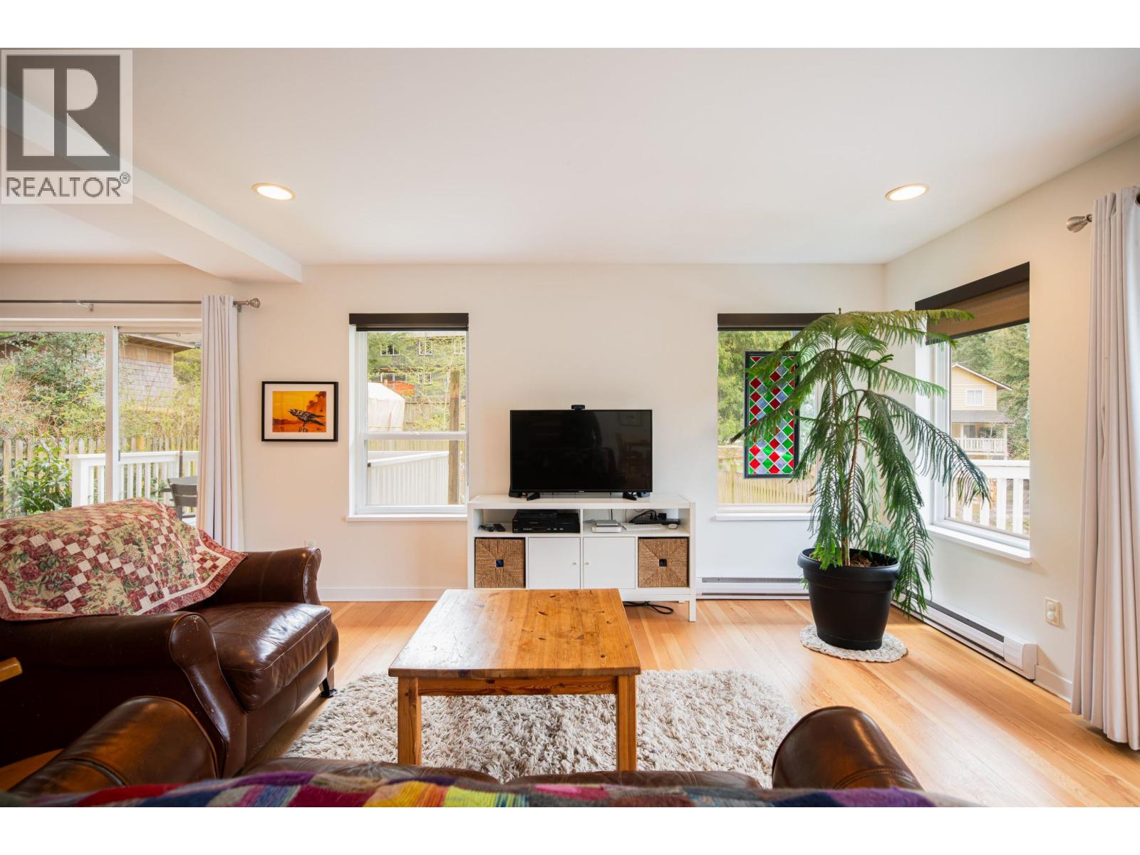 1288 Eagle Cliff Road, Bowen Island, British Columbia  V0N 1G1 - Photo 5 - R3111786