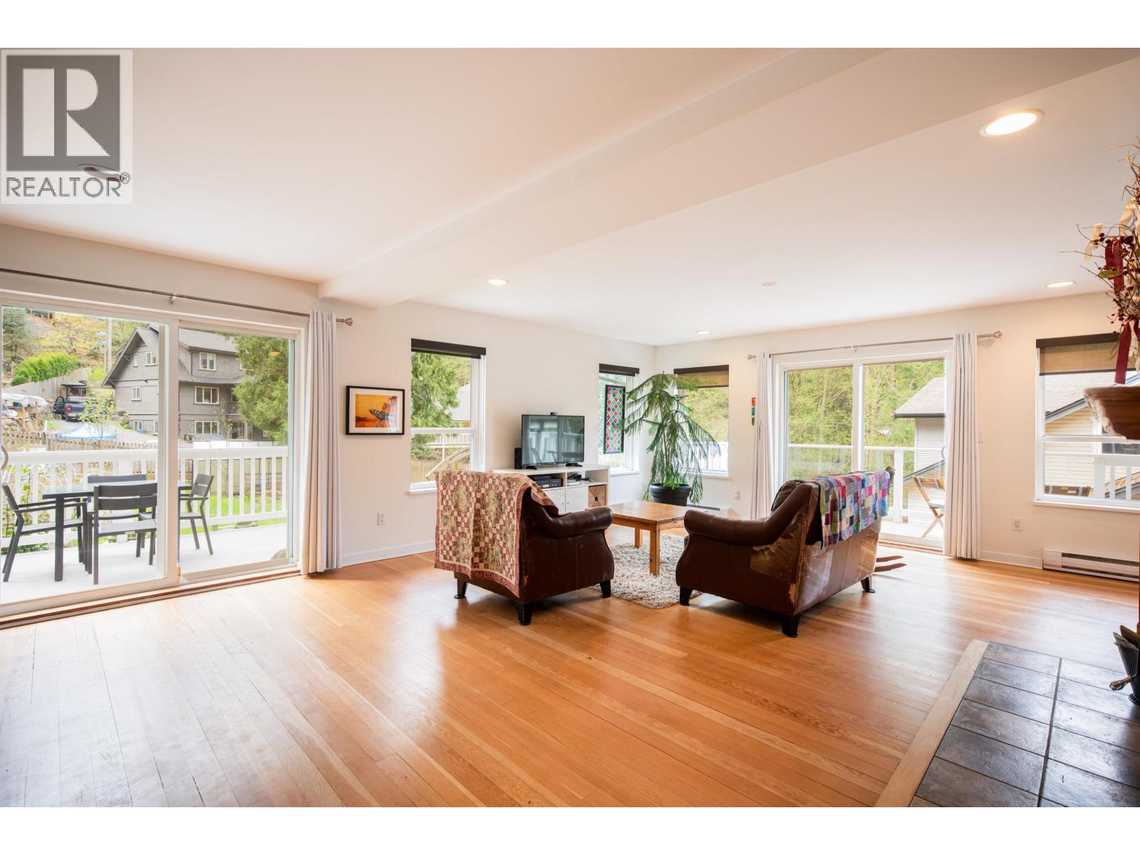 1288 Eagle Cliff Road, Bowen Island, British Columbia  V0N 1G1 - Photo 6 - R3111786