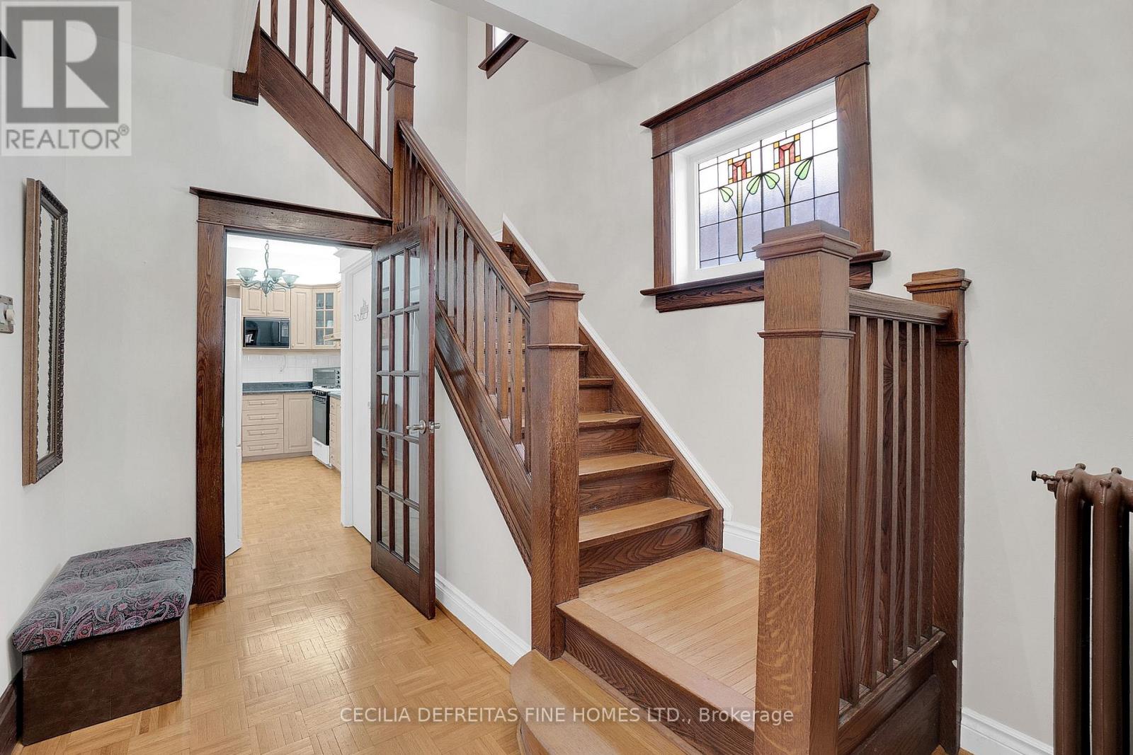 48 Westmount Avenue, Toronto, Ontario  M6H 3K1 - Photo 7 - W13125222