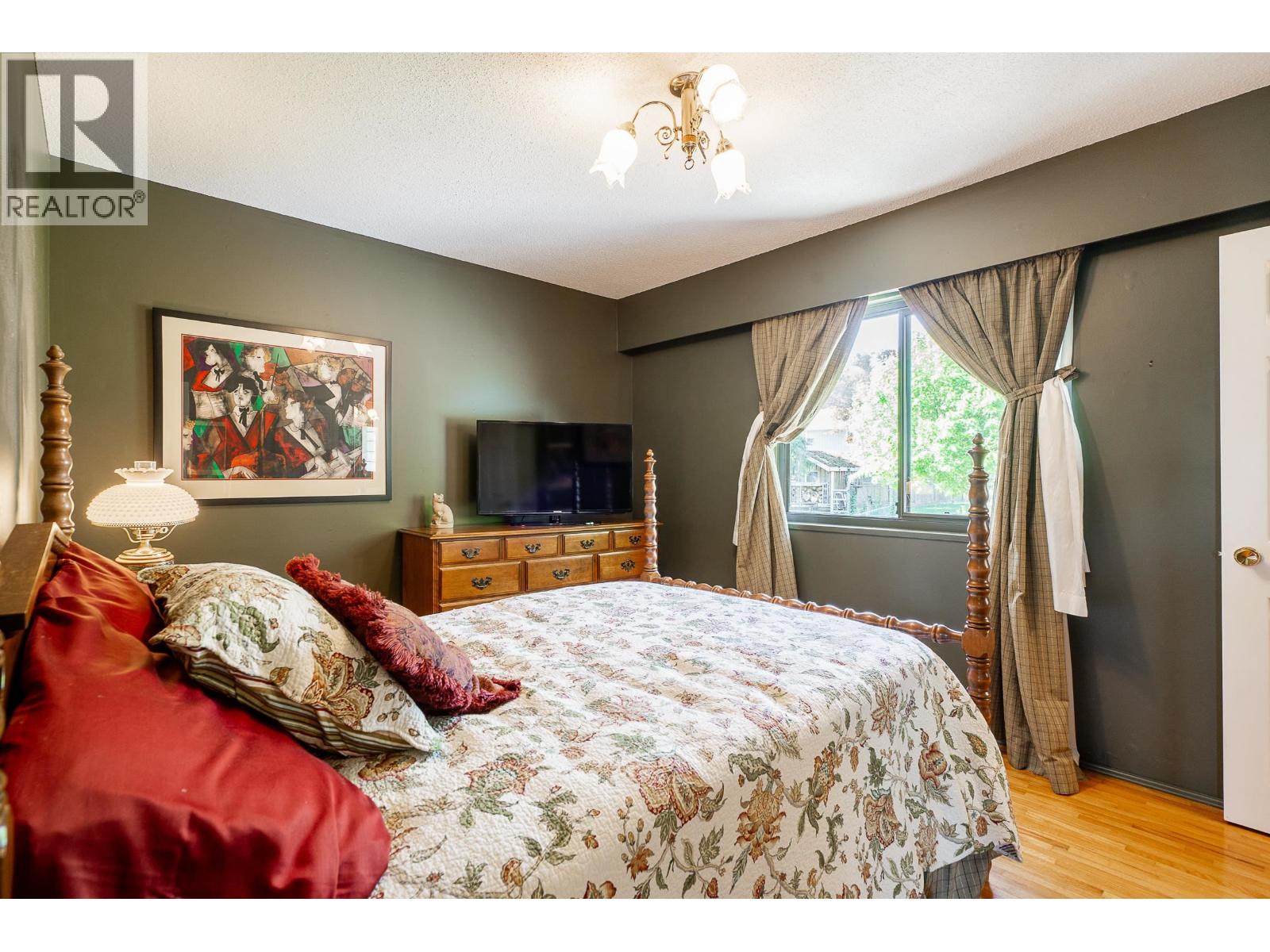 1626 Oughton Drive, Port Coquitlam, British Columbia  V3C 1H7 - Photo 11 - R3123455
