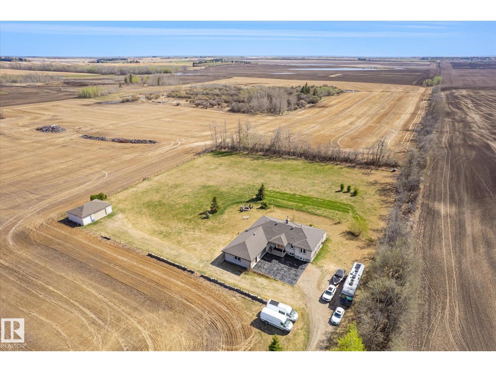 56217 Rge Road 242, Rural Sturgeon County, Alberta  T0A 0K3 - Photo 52 - E4487516