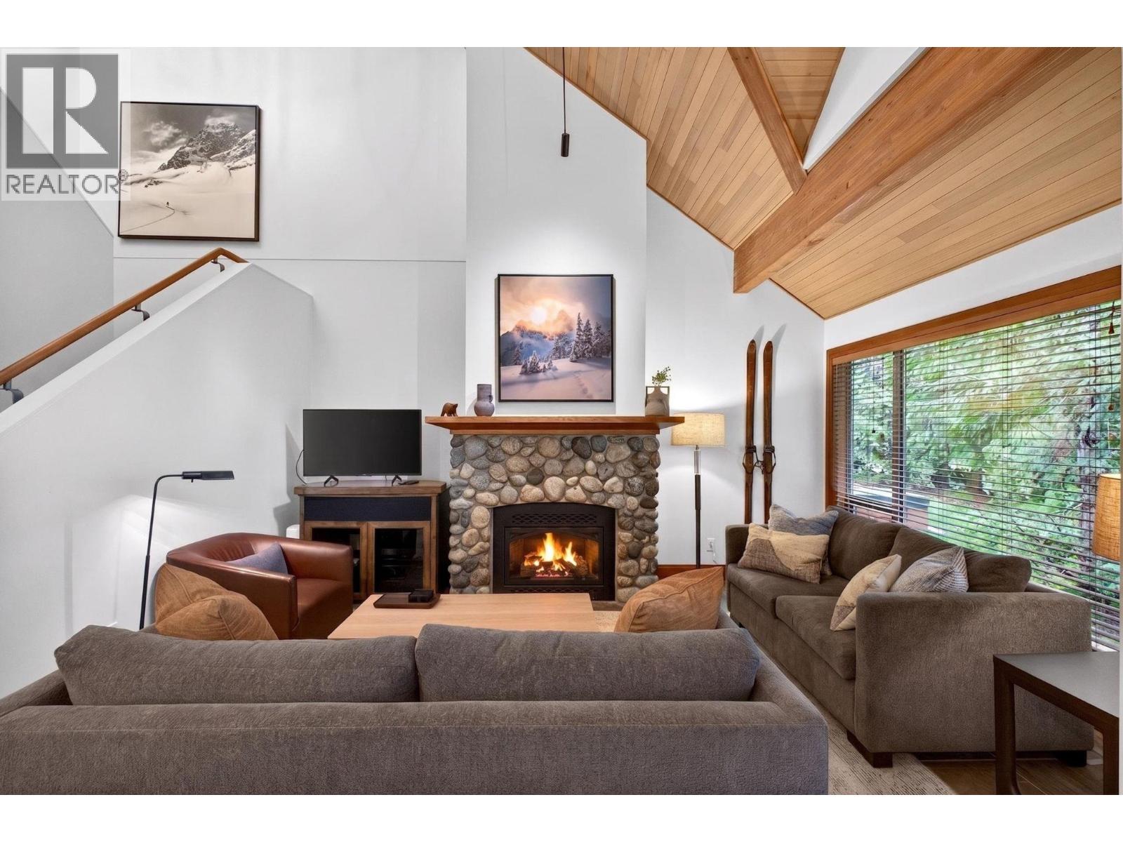 A/b 4747 Settebello Drive, Whistler, British Columbia  V8E 0Z4 - Photo 4 - R3101324