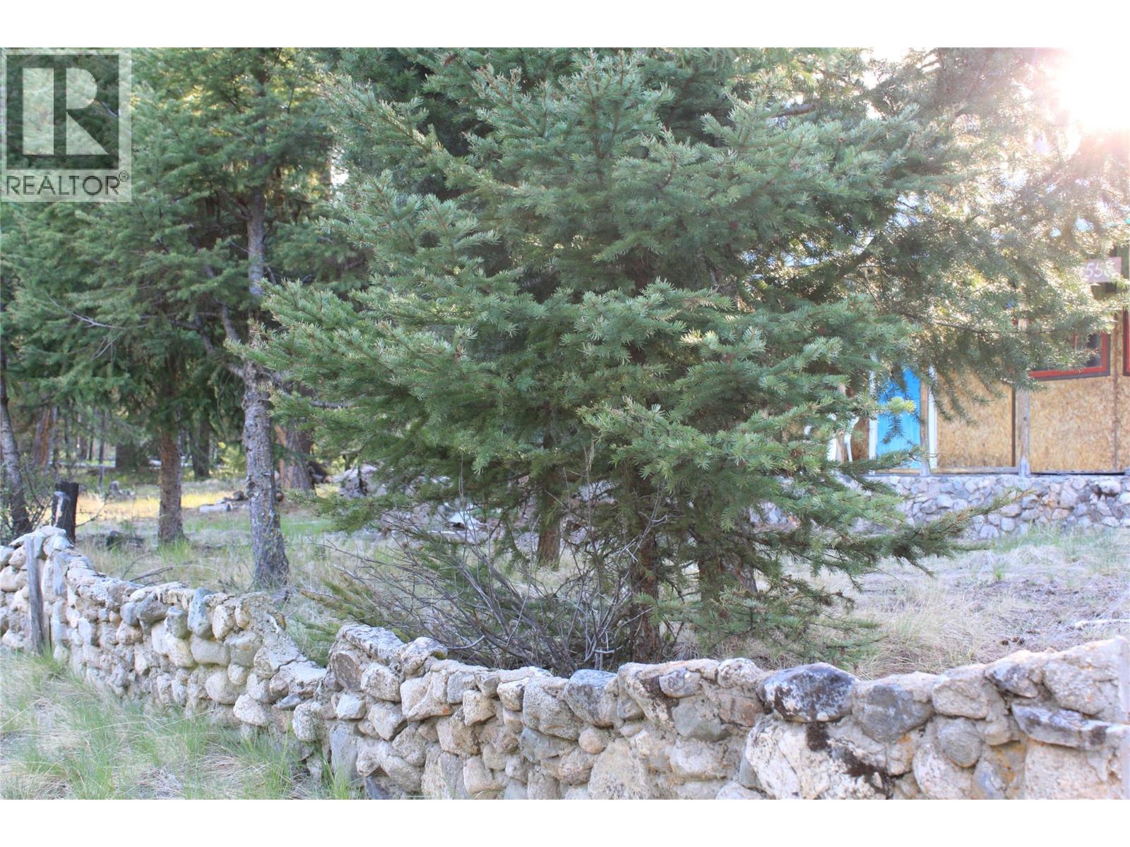 3558 Princeton Summerland Road, Princeton, British Columbia  V0X 1W0 - Photo 5 - 10387468