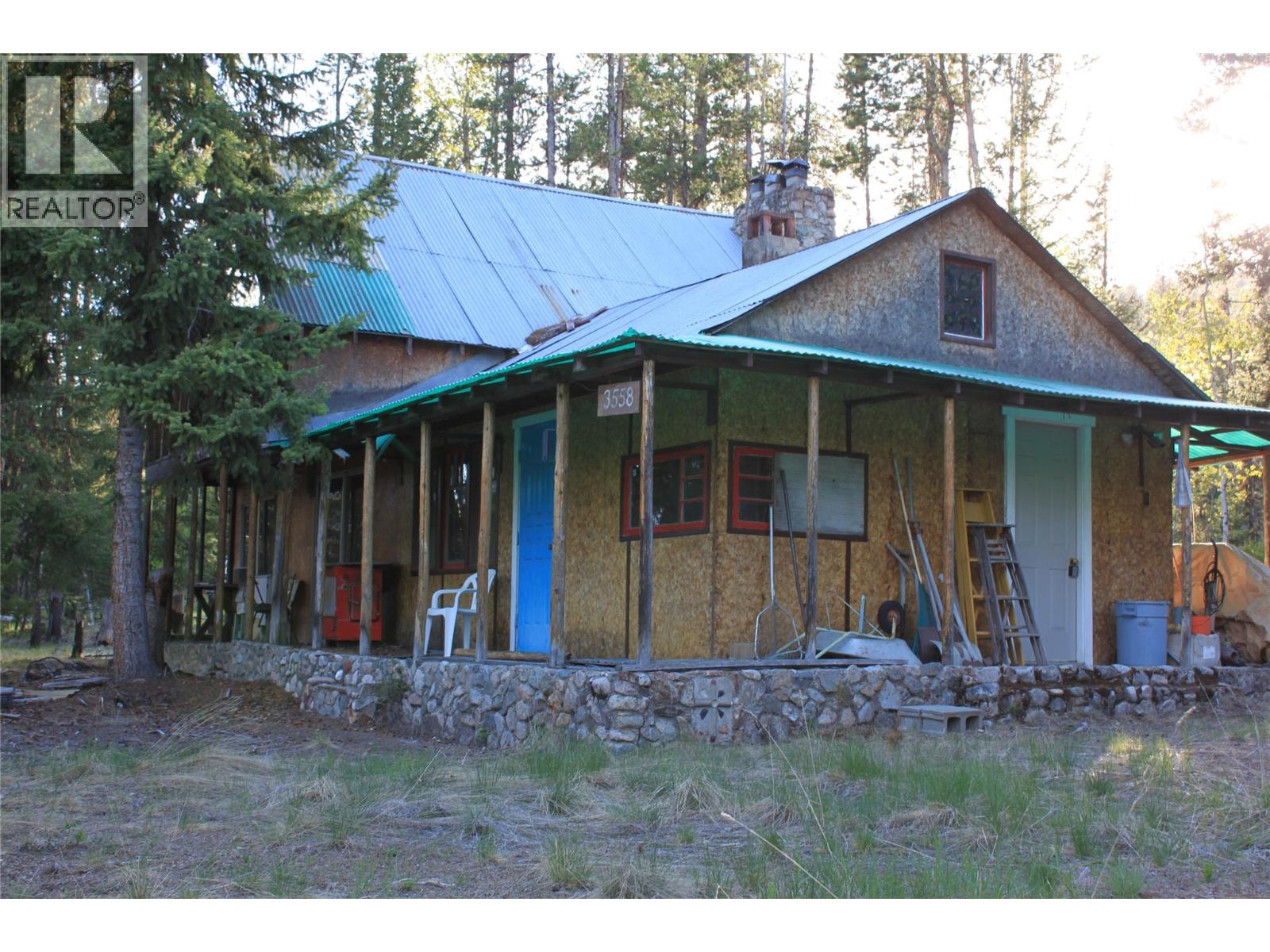3558 Princeton Summerland Road, Princeton, British Columbia  V0X 1W0 - Photo 3 - 10387468