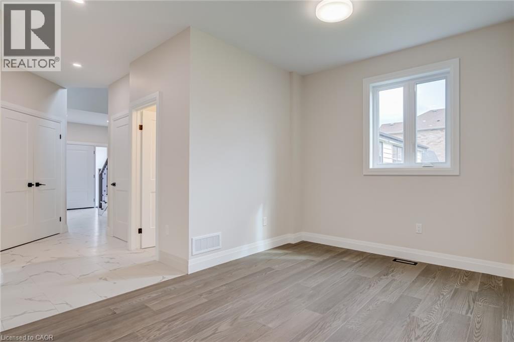 39 Norwich Road, Stoney Creek, Ontario  L8E 1Z7 - Photo 13 - 40830077