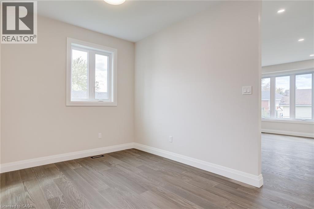 39 Norwich Road, Stoney Creek, Ontario  L8E 1Z7 - Photo 14 - 40830077