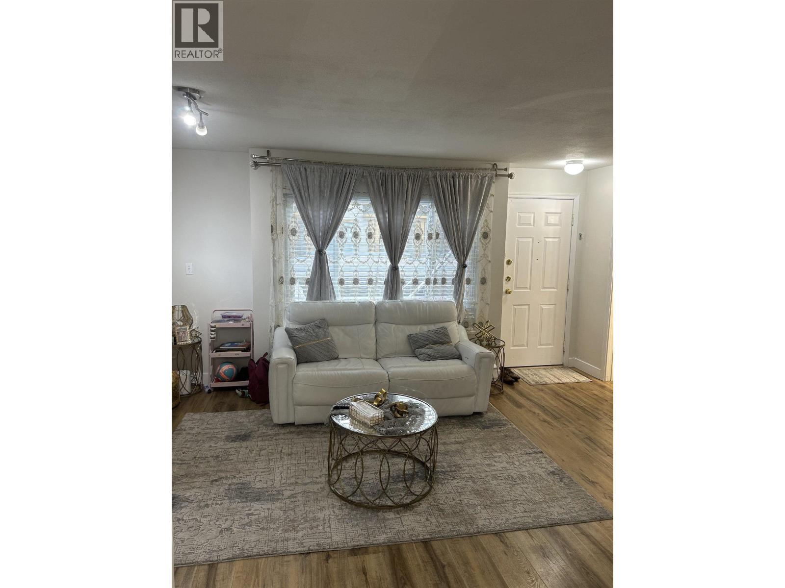 209 3978 Albert Street, Burnaby, British Columbia  V5C 2E1 - Photo 5 - R3122887