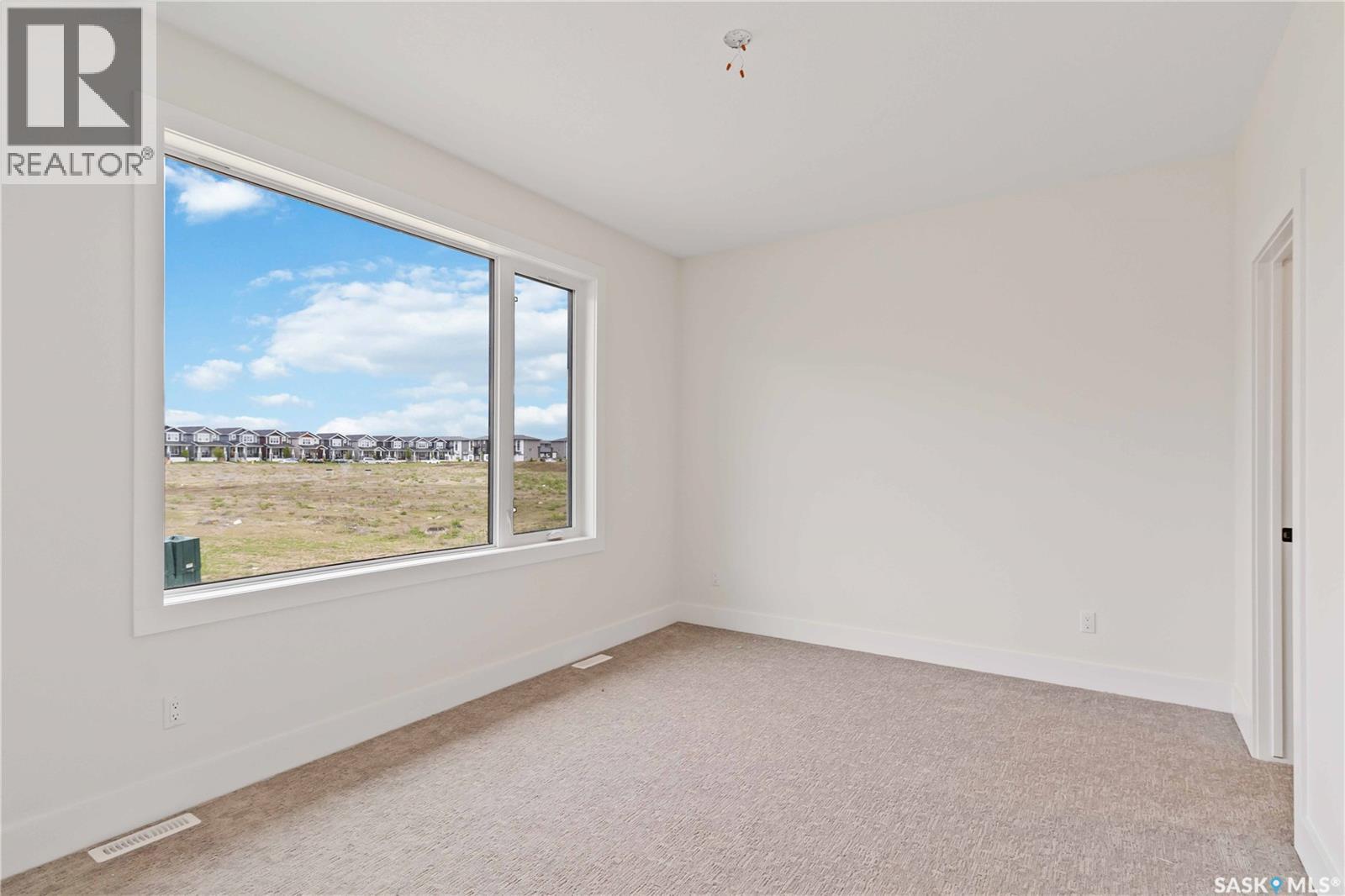 37 105 Hathway Crescent, Saskatoon, Saskatchewan  S7V 0P5 - Photo 26 - SK035935