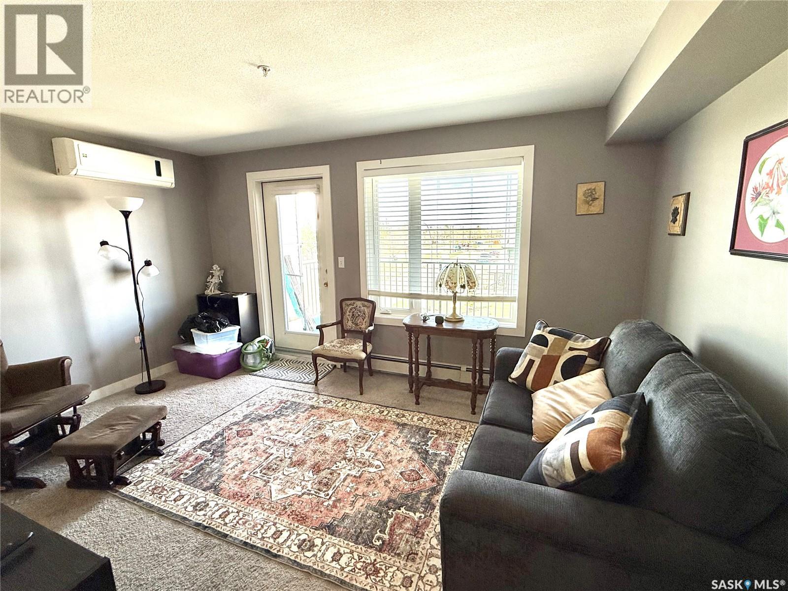 302 820 5th Street Ne, Weyburn, Saskatchewan  S4H 2V2 - Photo 10 - SK035889