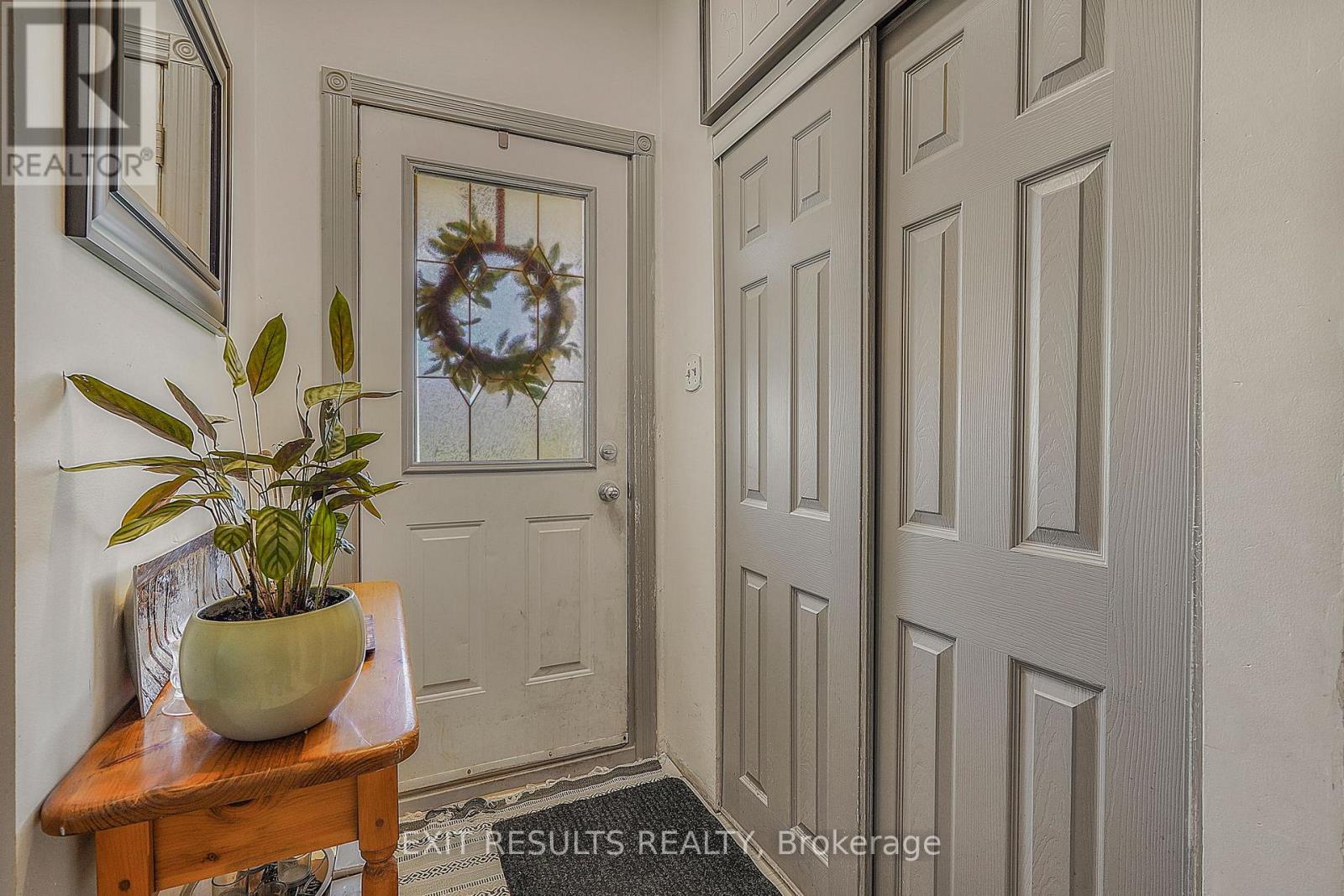 212 Sainte-Anne Street N, Clarence-Rockland, Ontario  K4K 1B8 - Photo 4 - X13125272