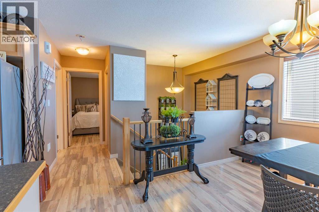 85 Vista Road Se, Medicine Hat, Alberta  T1B 0A3 - Photo 17 - A2306413