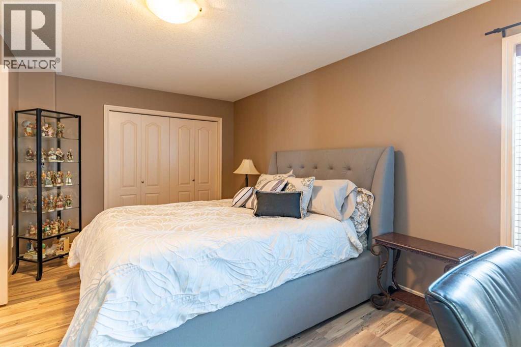 85 Vista Road Se, Medicine Hat, Alberta  T1B 0A3 - Photo 19 - A2306413