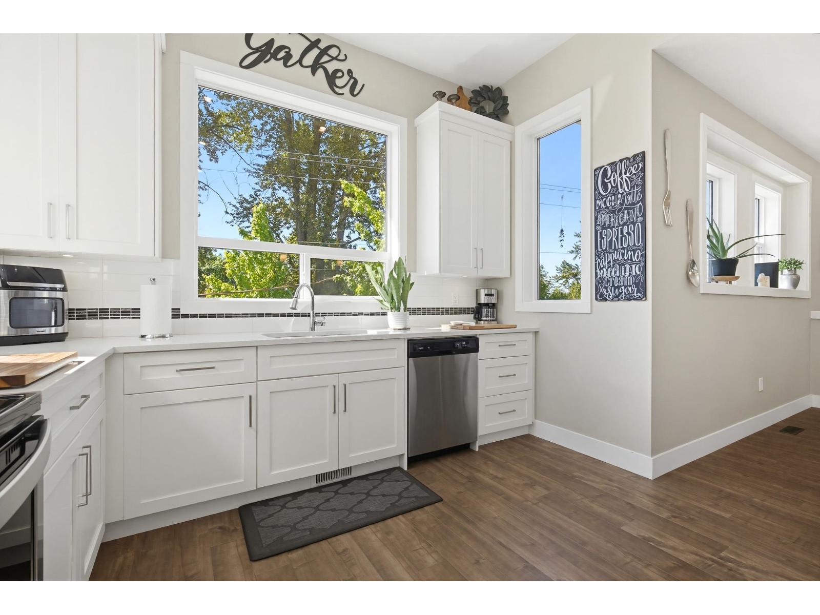 46143 Hope River Road, Fairfield Island, Chilliwack, British Columbia  V2P 3P1 - Photo 6 - R3122978