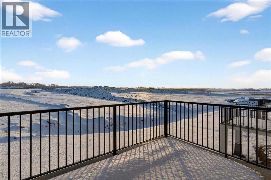 3 Lakewood Way, Strathmore, Alberta  T1P 2J5 - Photo 13 - A2289538