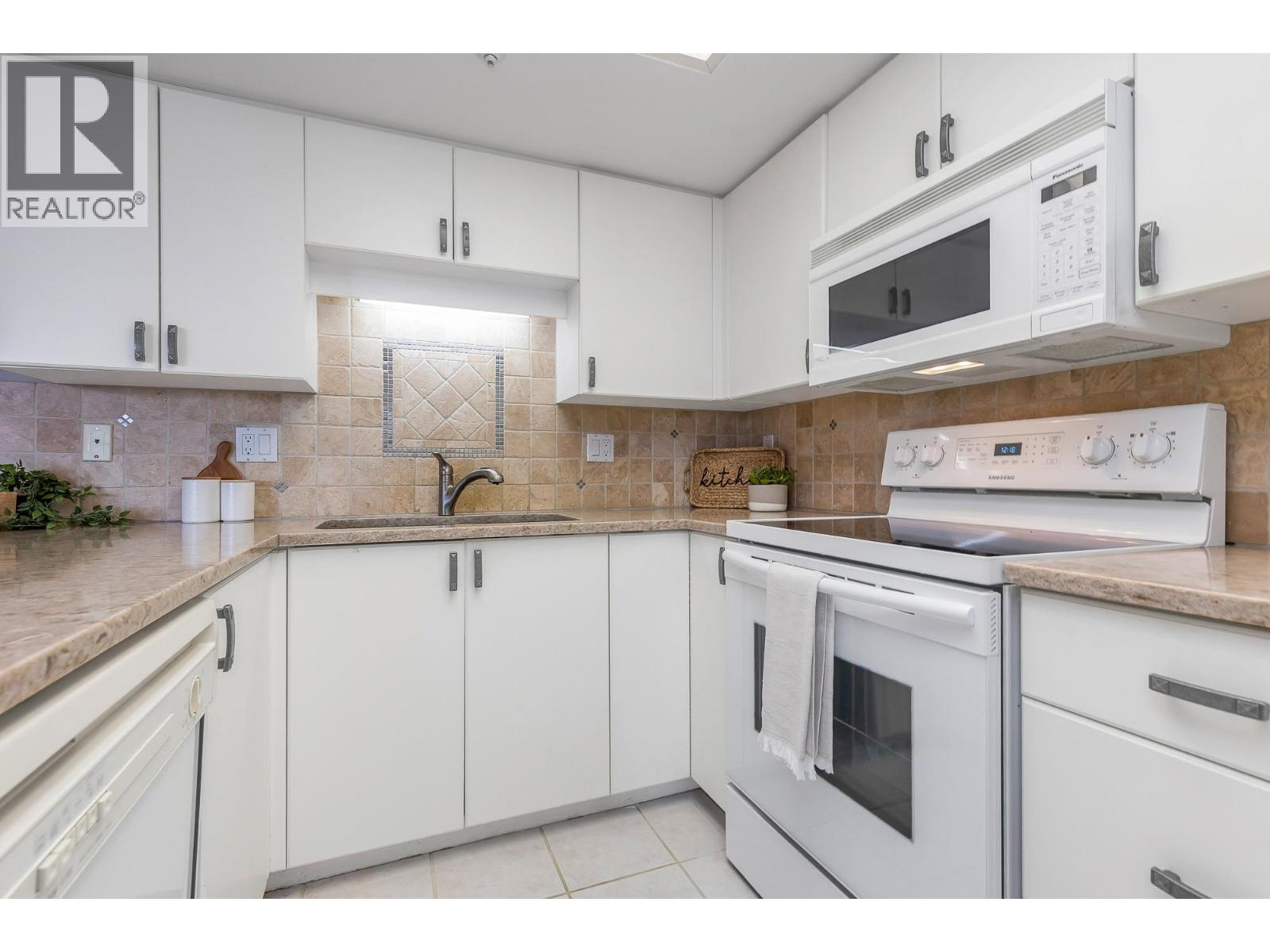 1904 719 Princess Street, New Westminster, British Columbia  V3M 6T9 - Photo 9 - R3123522