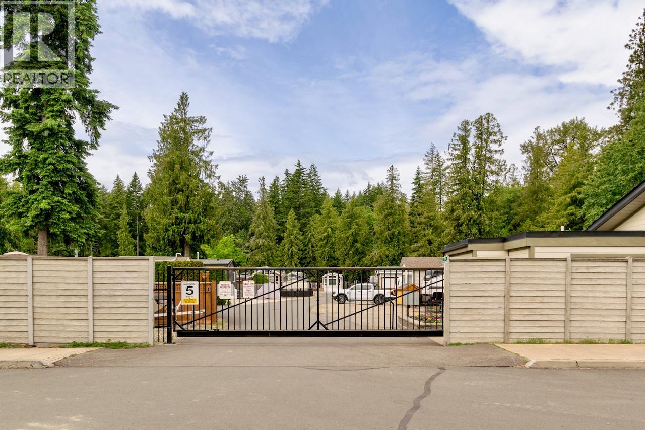 1131 Pine Grove Road Unit# 18 Lot# 18, Scotch Creek, British Columbia V0E 1M5 - Photo 29 - 10387118