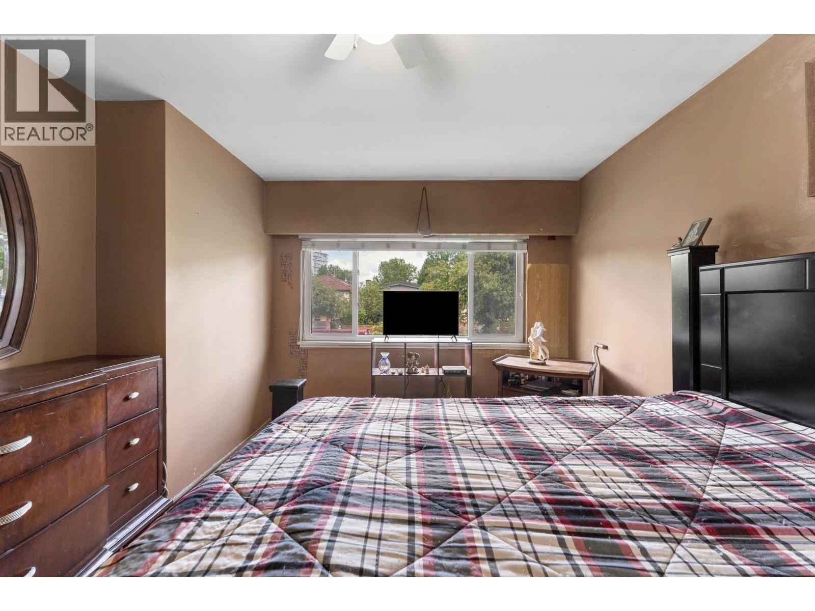 2248 Mannering Avenue, Vancouver, British Columbia  V5N 3C4 - Photo 16 - R3123509