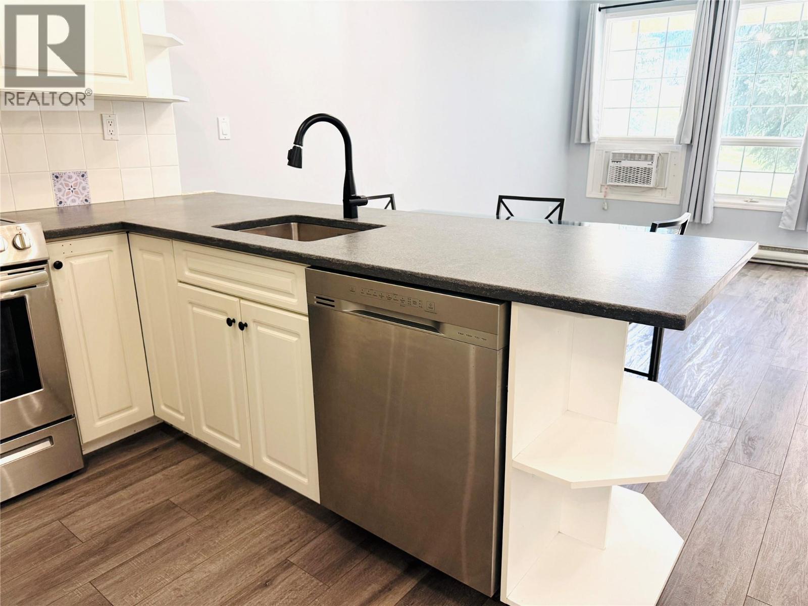 5052 Riverview Road Unit# 1004, Fairmont Hot Springs, British Columbia  V0B 1L1 - Photo 16 - 10387459