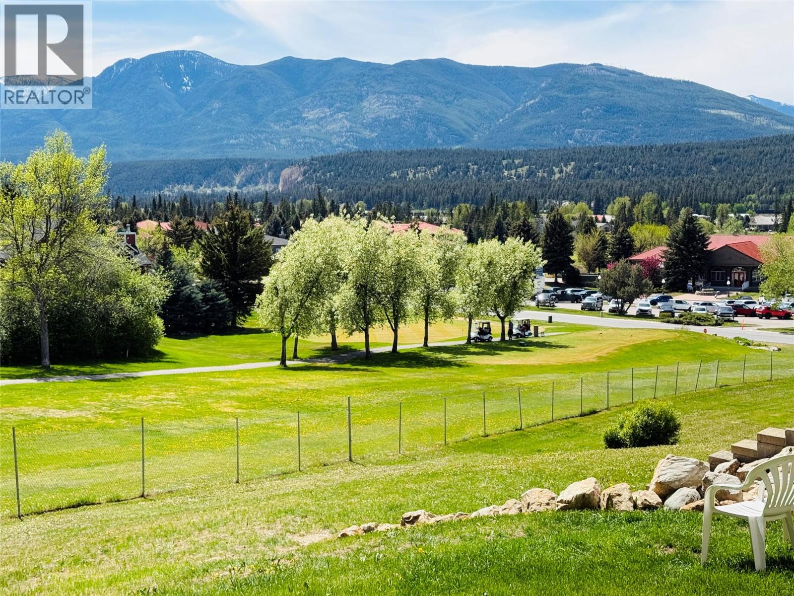 5052 Riverview Road Unit# 1004, Fairmont Hot Springs, British Columbia  V0B 1L1 - Photo 3 - 10387459