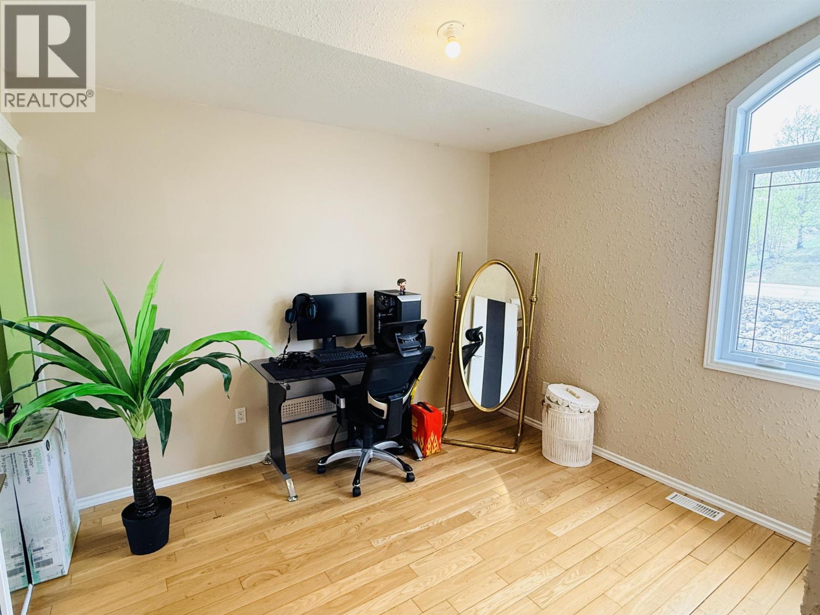 12854 Bens Road, Charlie Lake, British Columbia  V0C 1H0 - Photo 23 - R3123505