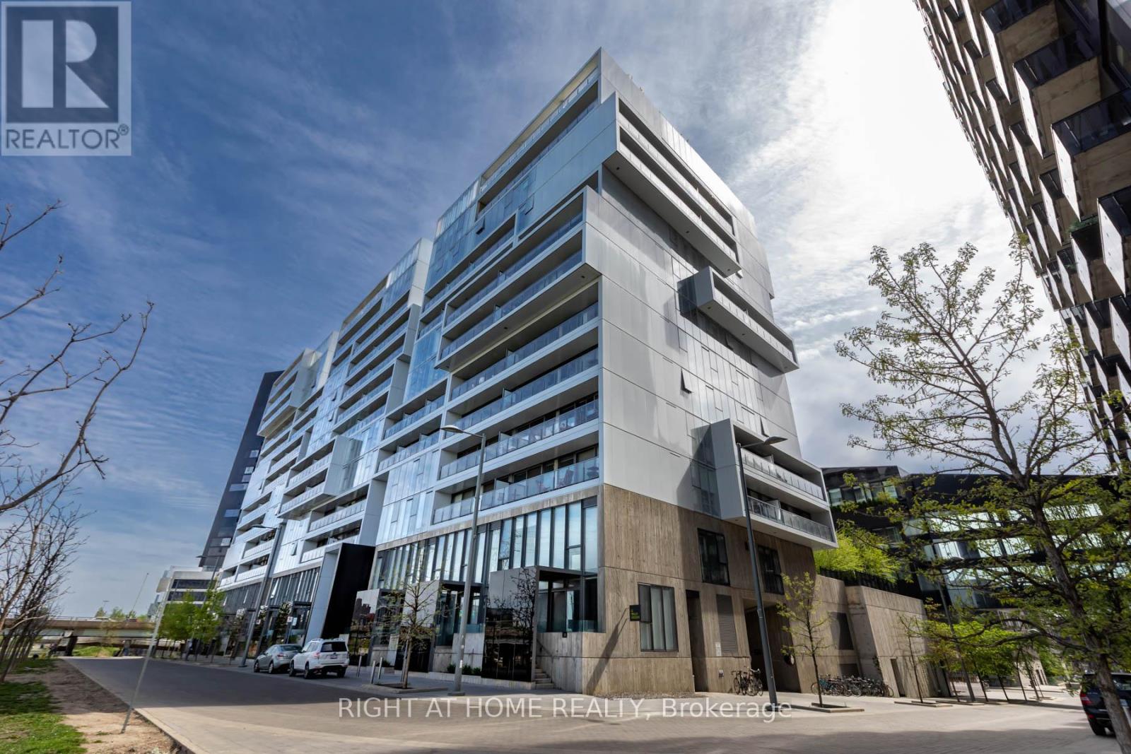 508 - 32 TROLLEY CRESCENT, Toronto, Ontario