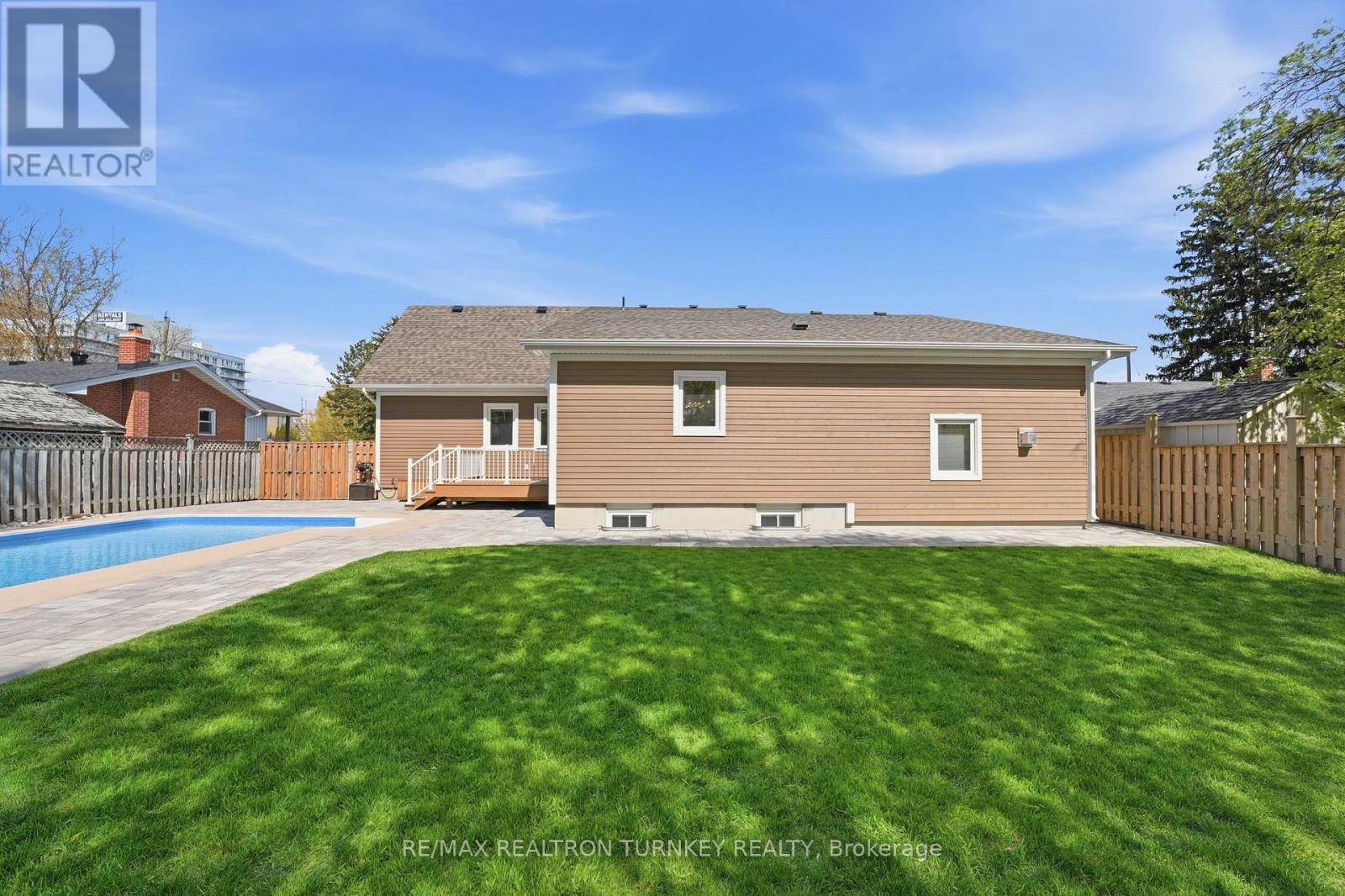 178 Parkview Crescent, Newmarket, Ontario  L3Y 2C8 - Photo 32 - N13123958