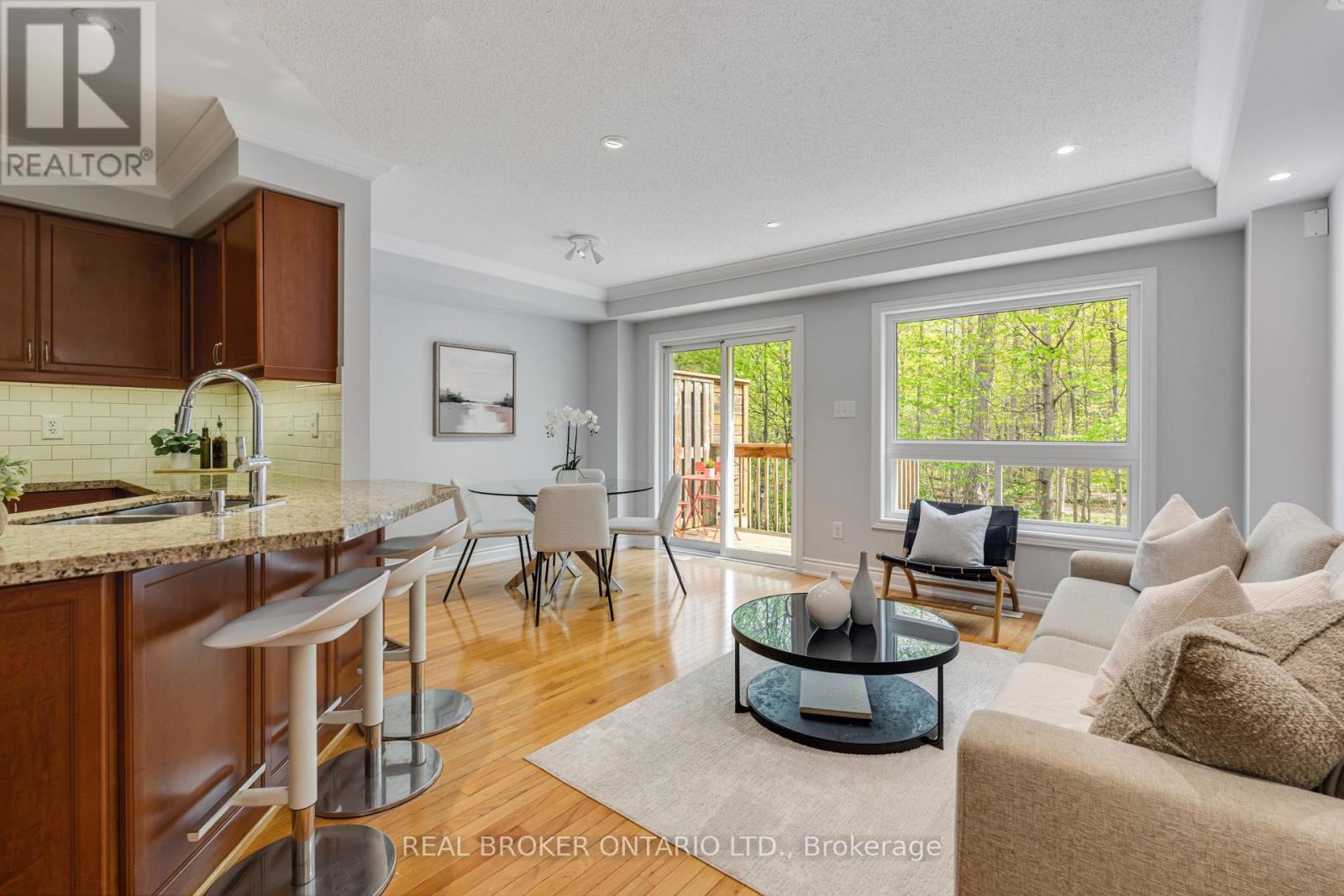 33 - 233 Duskywing Way, Oakville, Ontario  L6L 0C5 - Photo 8 - W13122138