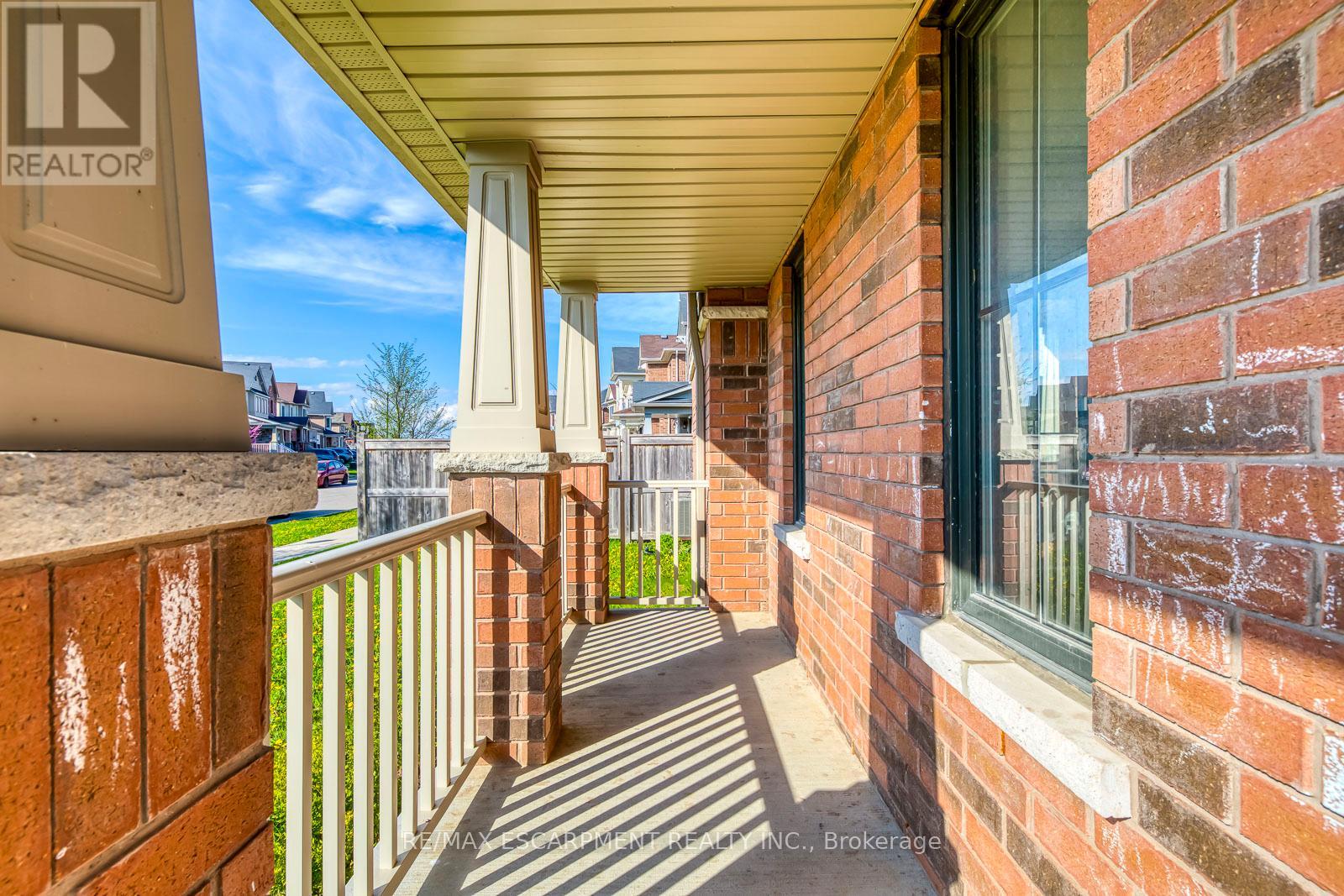 96 Arnold Marshall Boulevard, Haldimand, Ontario  N3W 0B6 - Photo 4 - X13113620