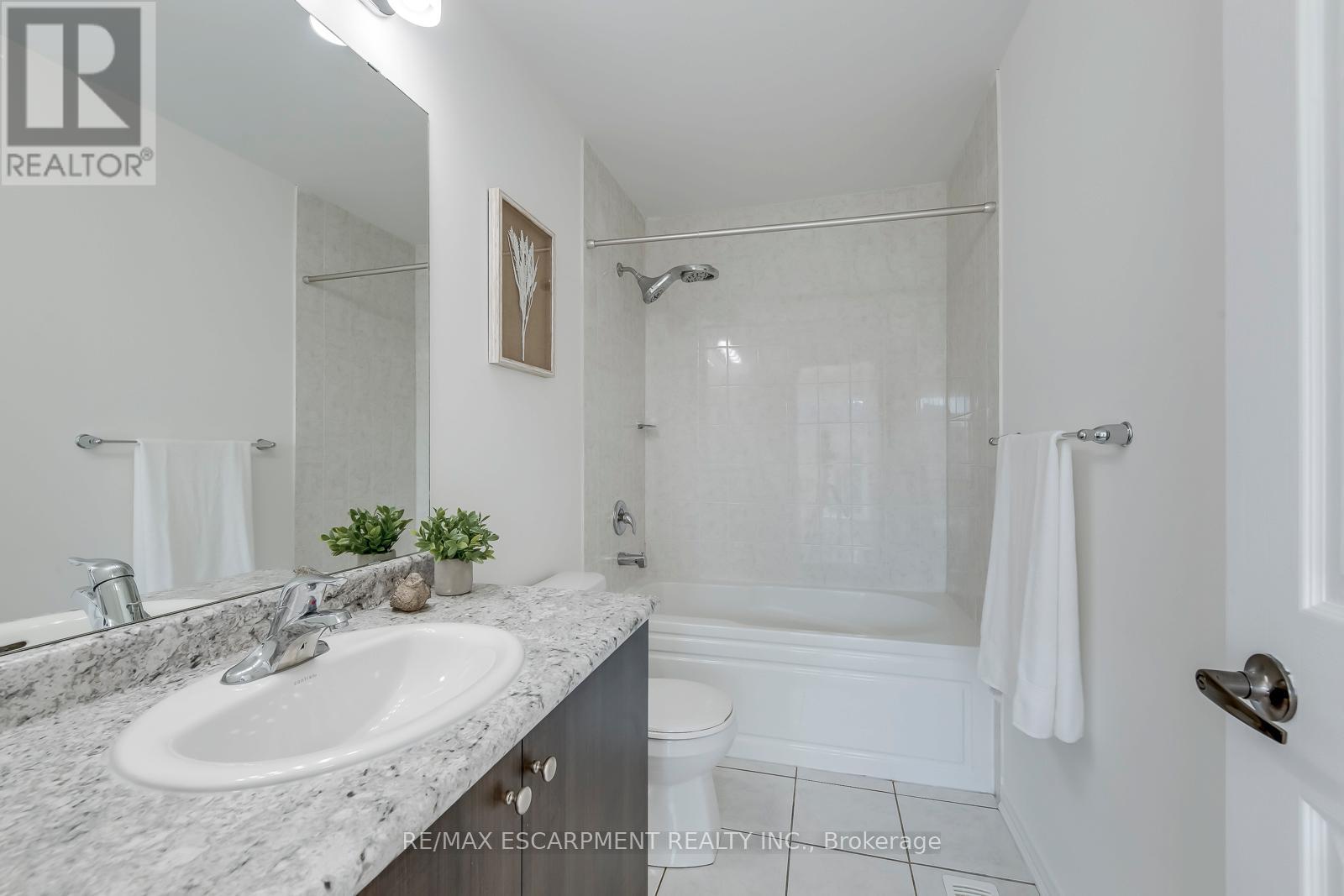 96 Arnold Marshall Boulevard, Haldimand, Ontario  N3W 0B6 - Photo 44 - X13113620
