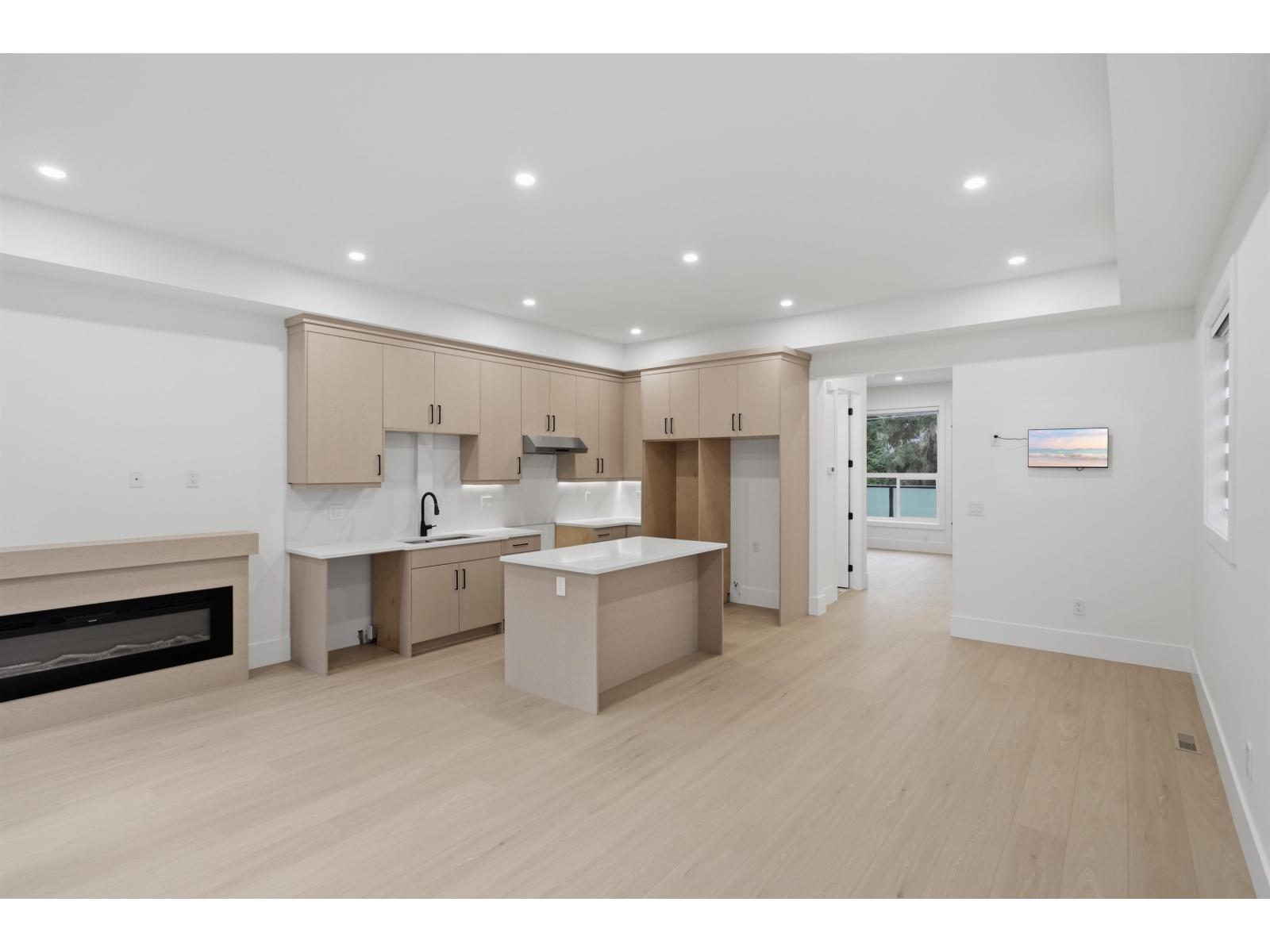1 12863 Marine Drive, Surrey, British Columbia  V4A 1C8 - Photo 11 - R3123572