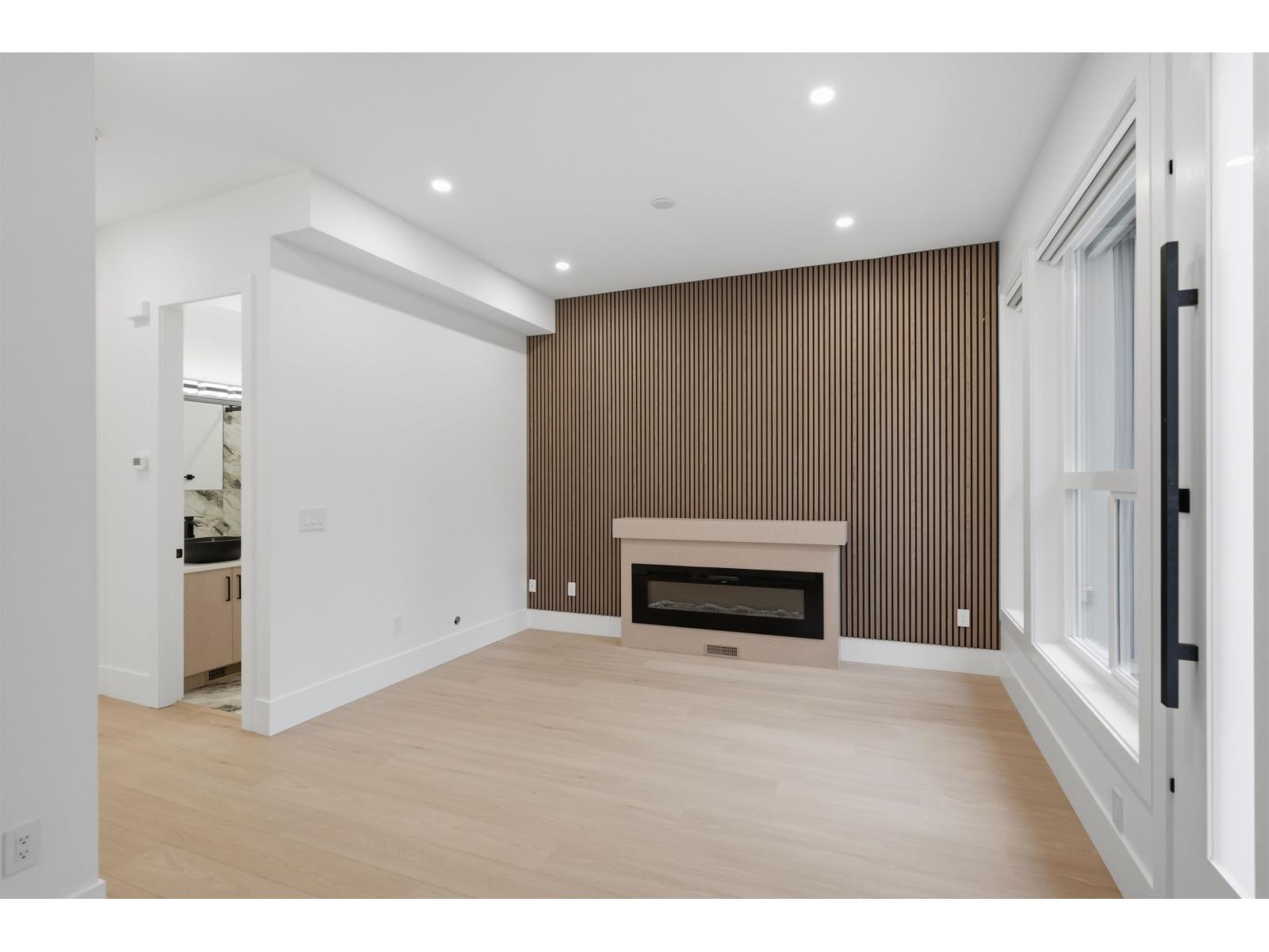 1 12863 Marine Drive, Surrey, British Columbia  V4A 1C8 - Photo 5 - R3123572