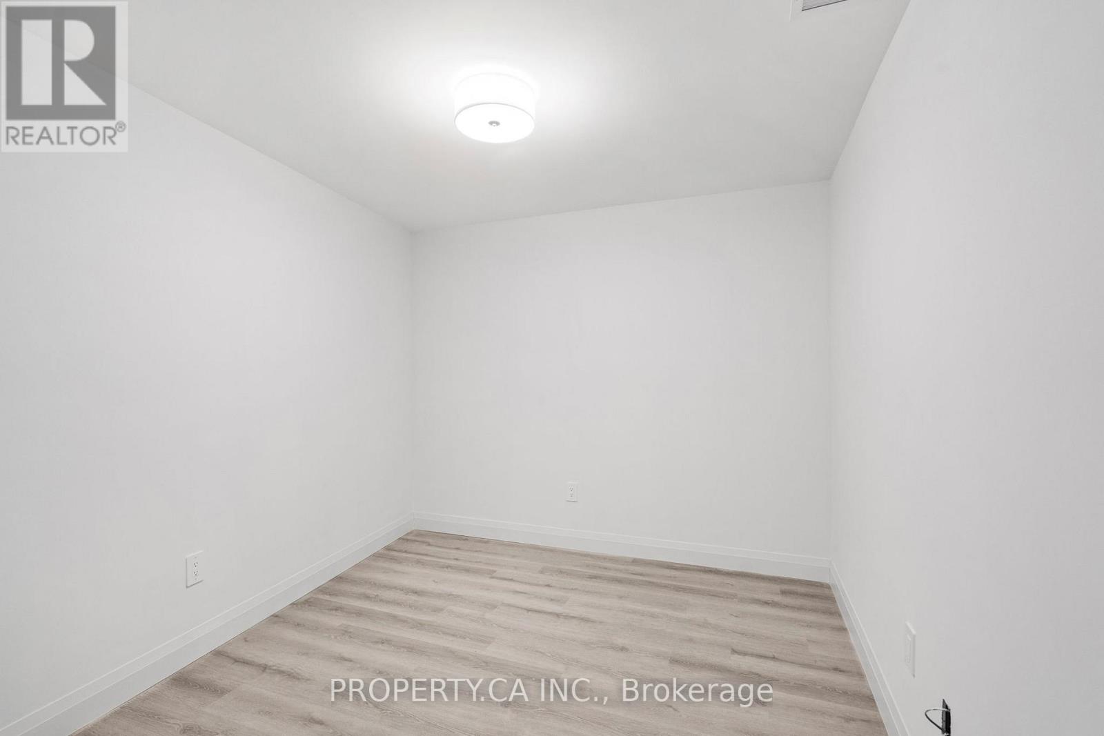 210 - 1333 Weber Street E, Kitchener, Ontario  N2A 1C2 - Photo 3 - X13125276