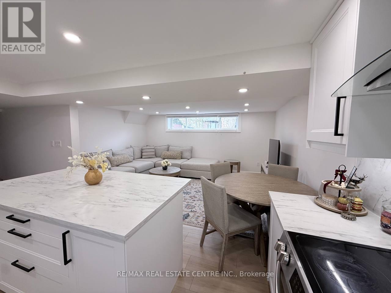 Lower - 171 Manitou Way, Hamilton, Ontario  L9G 1X9 - Photo 7 - X13125282