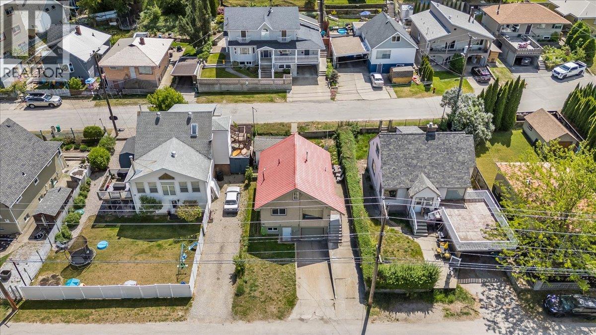 128 Haig Street, Warfield, British Columbia  V1R 2L9 - Photo 42 - 10387374