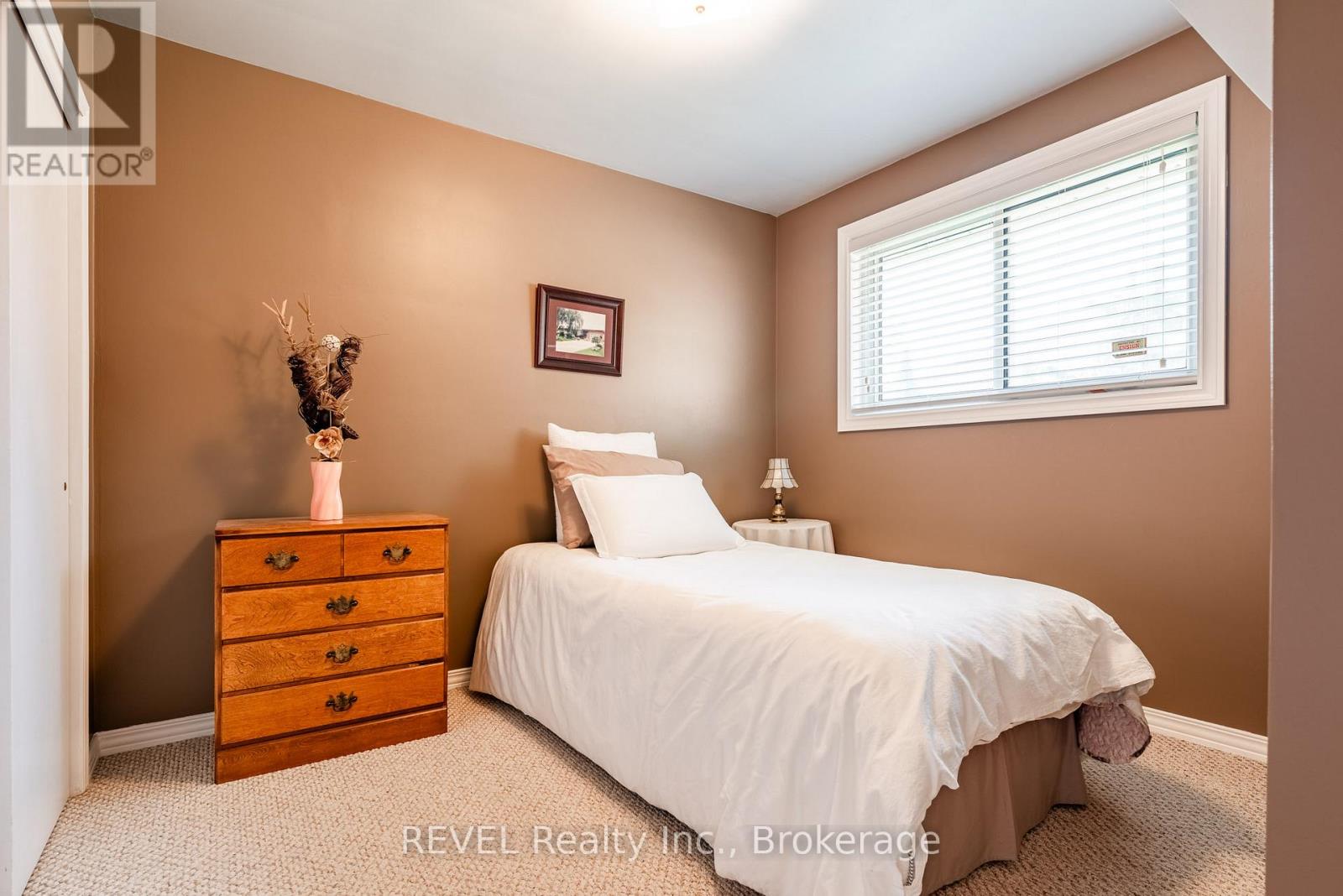 6 Harcove Street, St. Catharines, Ontario  L2N 1W8 - Photo 17 - X13124470