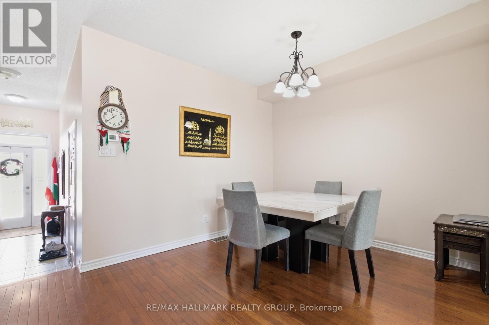 728 Cedar Creek Drive, Ottawa, Ontario K1T 0A9 - Photo 10 - X13125364