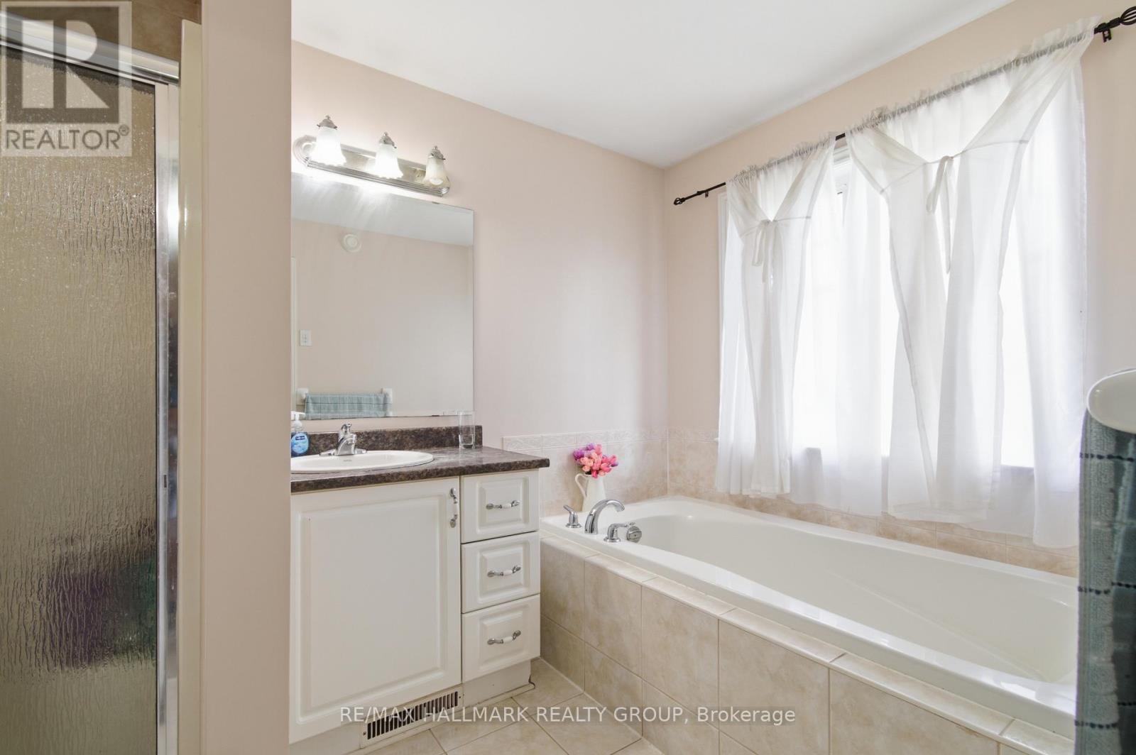 728 Cedar Creek Drive, Ottawa, Ontario K1T 0A9 - Photo 23 - X13125364