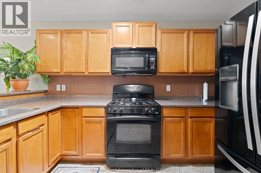 12106 Ducharme Lane, Mcgregor, Ontario  N0R 1J0 - Photo 15 - 26010995