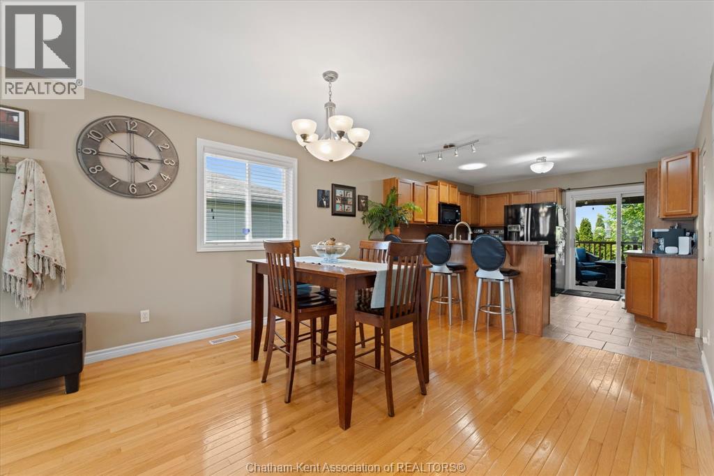 12106 Ducharme Lane, Mcgregor, Ontario  N0R 1J0 - Photo 11 - 26010995