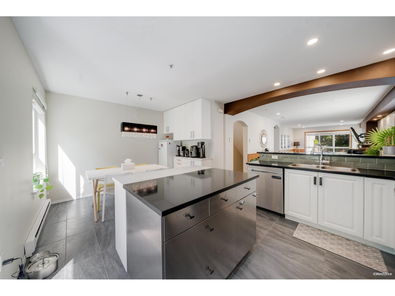 138 6747 203 Street, Langley, British Columbia  V2Y 3B5 - Photo 14 - R3123175
