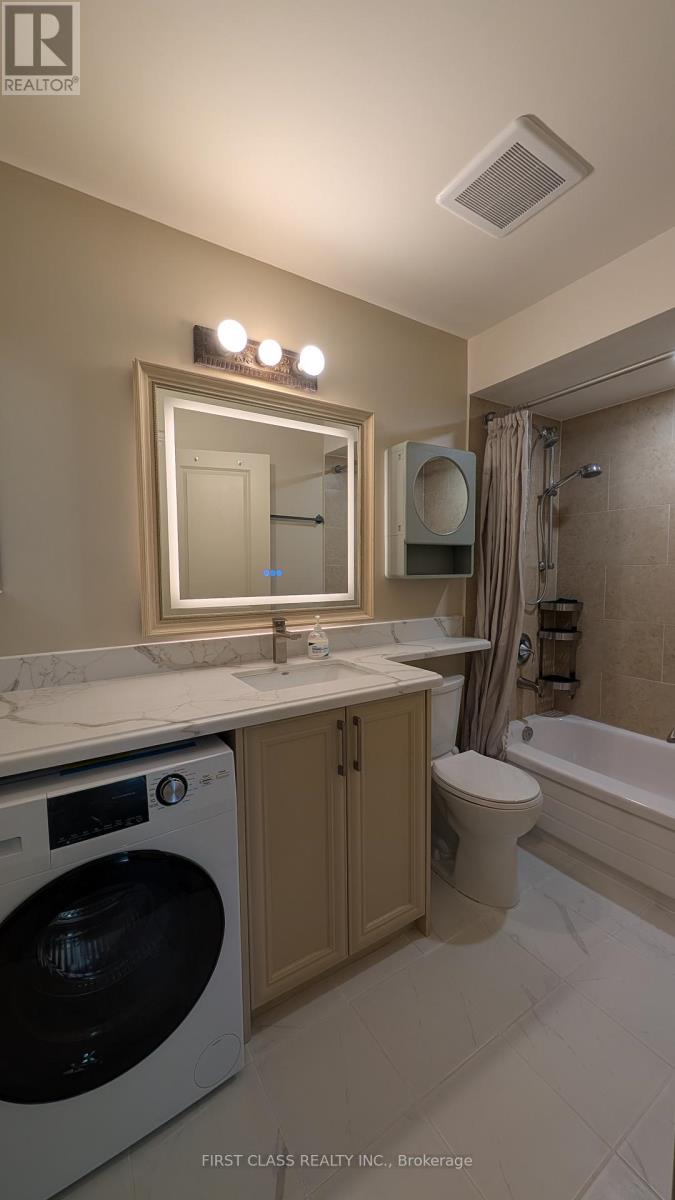 Main - 424 Roehampton Avenue, Toronto, Ontario  M4P 1S4 - Photo 11 - C13125332