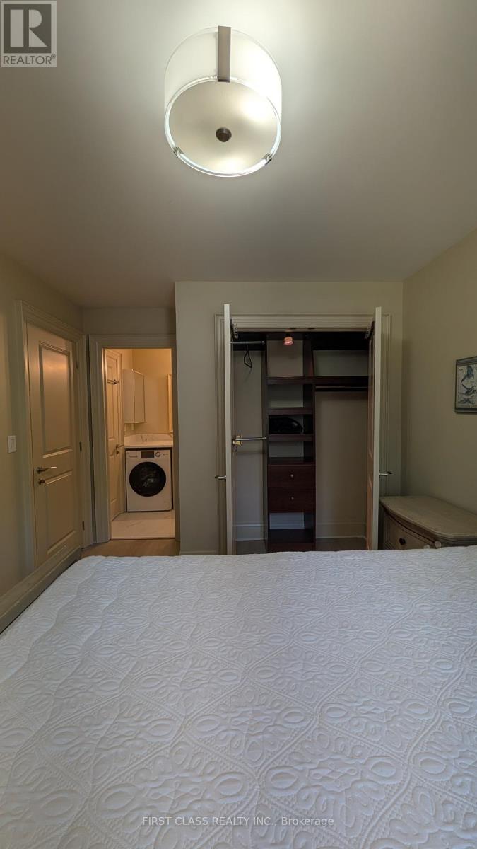 Main - 424 Roehampton Avenue, Toronto, Ontario  M4P 1S4 - Photo 12 - C13125332