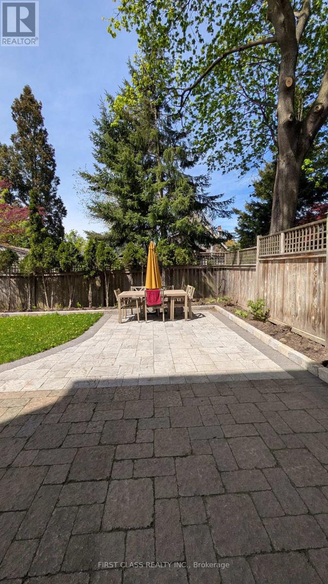 Main - 424 Roehampton Avenue, Toronto, Ontario  M4P 1S4 - Photo 17 - C13125332